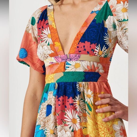 St Frock Mel Maxi Dress in Bright Multi Floral - Picture 5 of 9